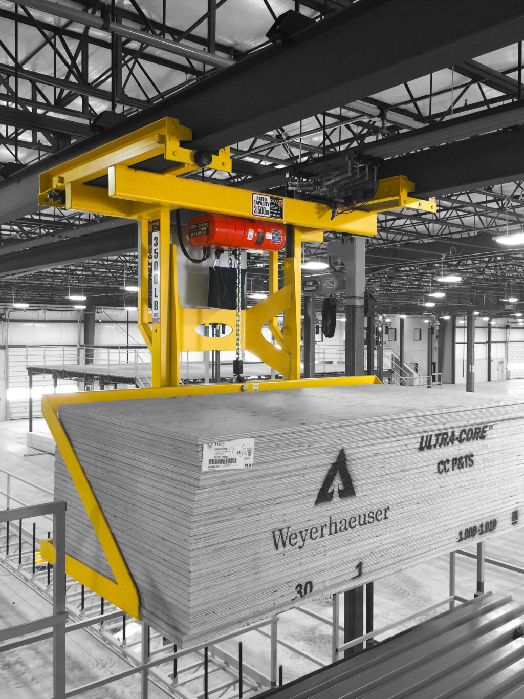 decking lifter loaded with plywood 2