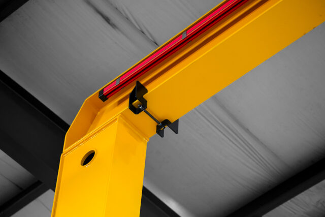 pwi motorized gantry crane 32